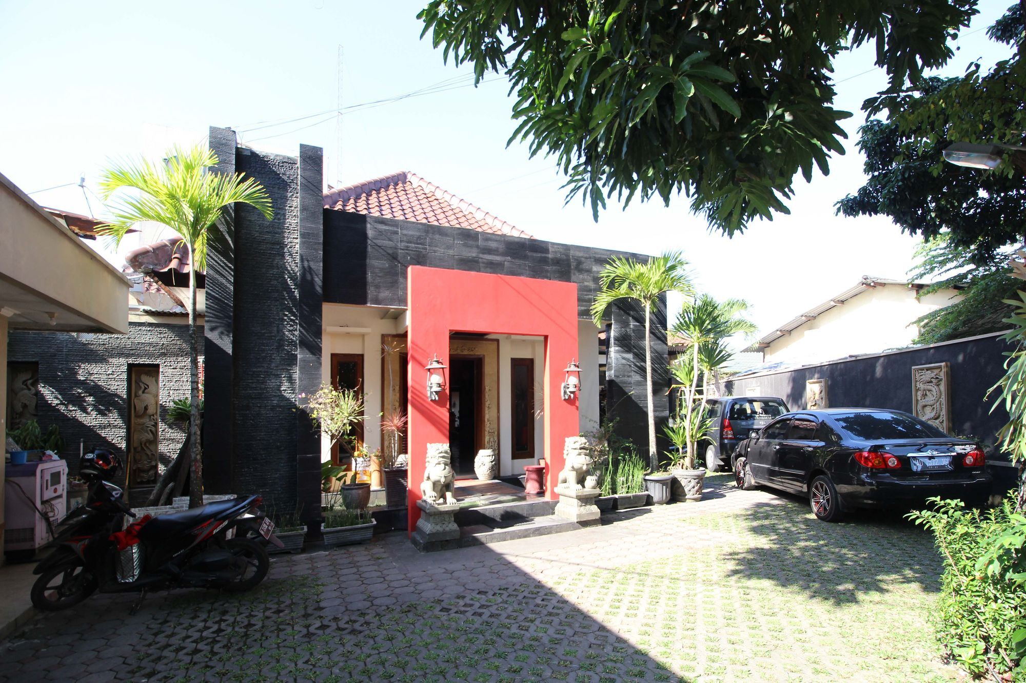 Reddoorz Plus Near Tugu Jogja 2 Yogyakarta Exterior foto